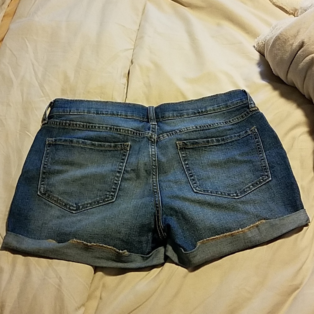 Jean Shorts - Picture 3 of 3